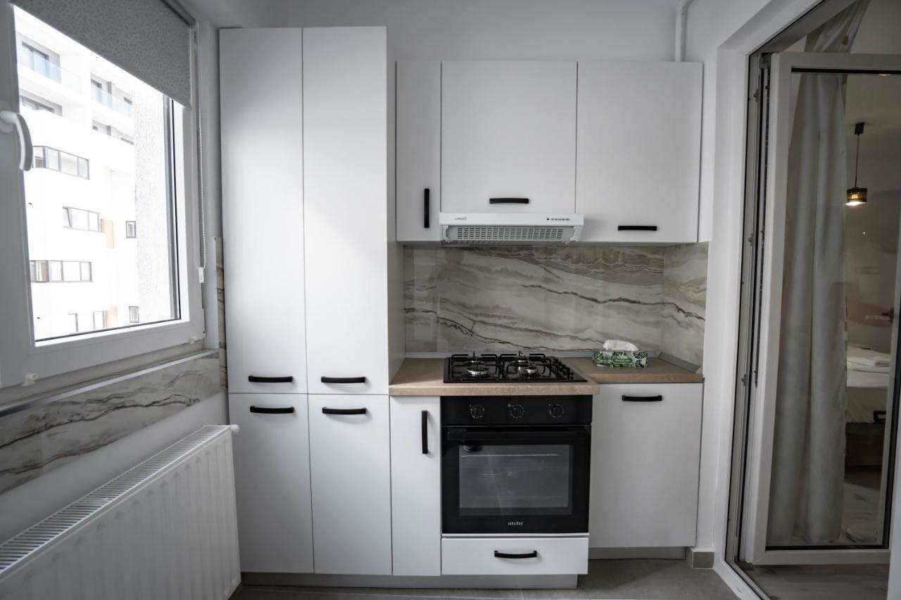Studio De Lux Nou Aproape De Centrul Orasului * Bucarest
