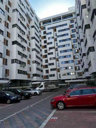Studio De Lux Nou Aproape De Centrul Orasului Bucarest